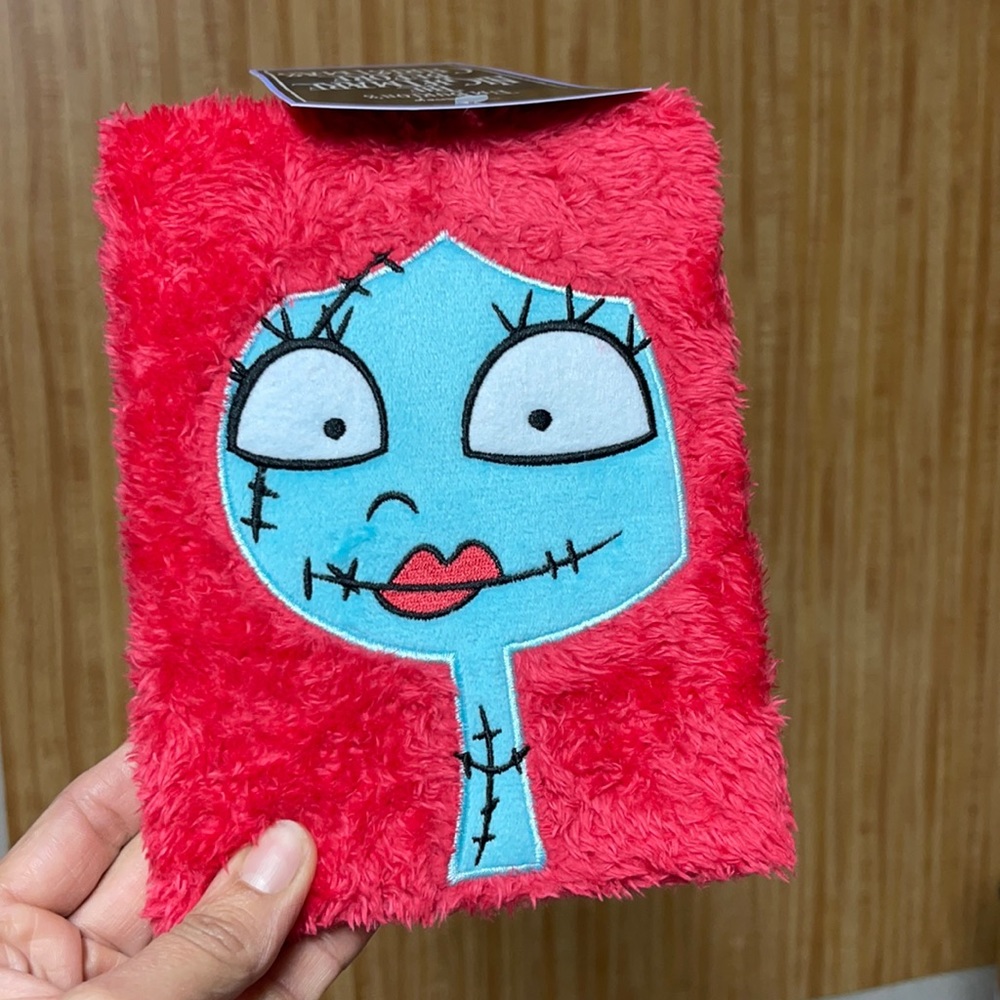 Sally notebook